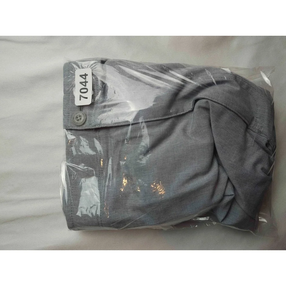 Ben Hogan Chino Shorts Mens Size 40 Gray Woven Performance Golf Casual Stretch